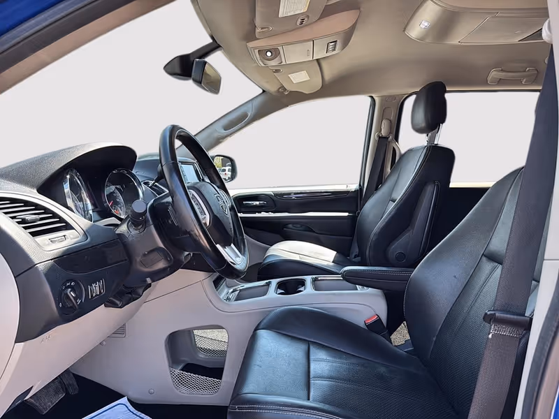 2020 Dodge Grand Caravan Crew Plus