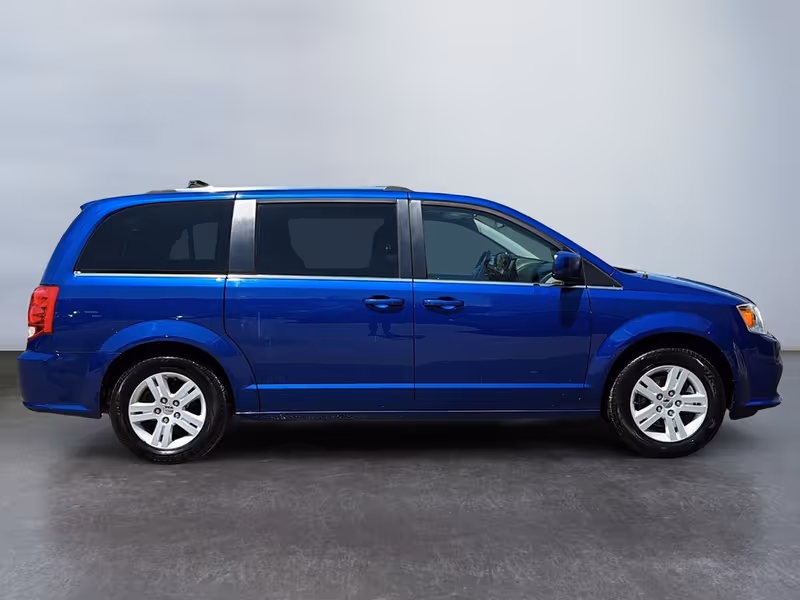 2020 Dodge Grand Caravan Crew Plus
