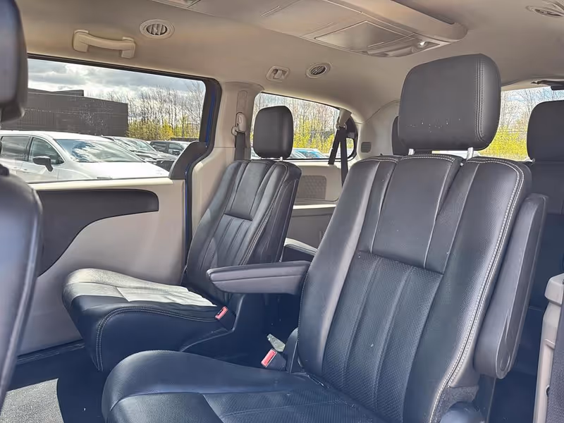 2020 Dodge Grand Caravan Crew Plus