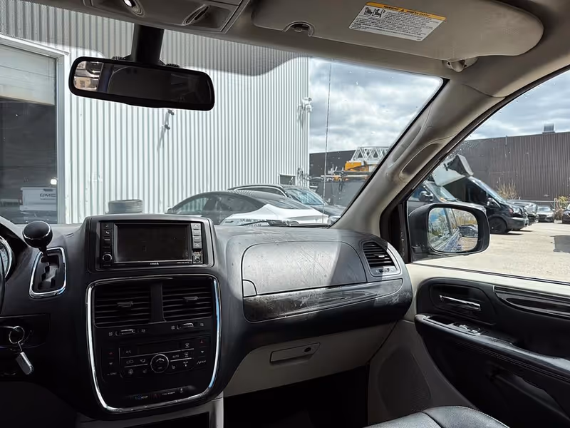 2020 Dodge Grand Caravan Crew Plus