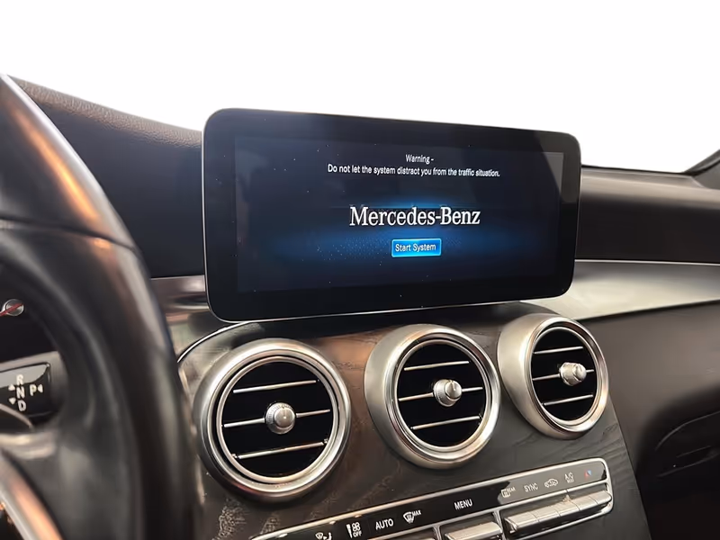 2022 Mercedes-Benz GLC GLC 300