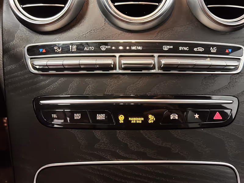 2022 Mercedes-Benz GLC GLC 300