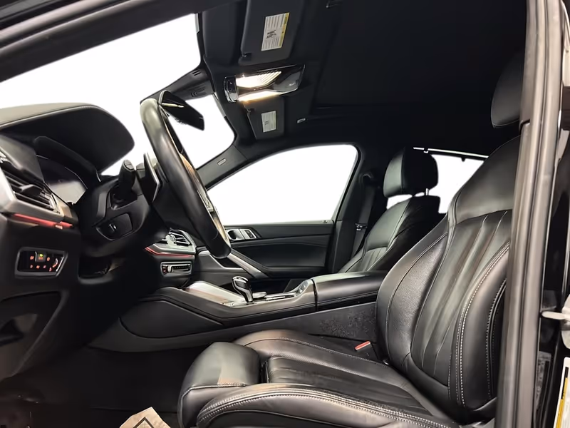 2022 BMW X6 xDrive40i