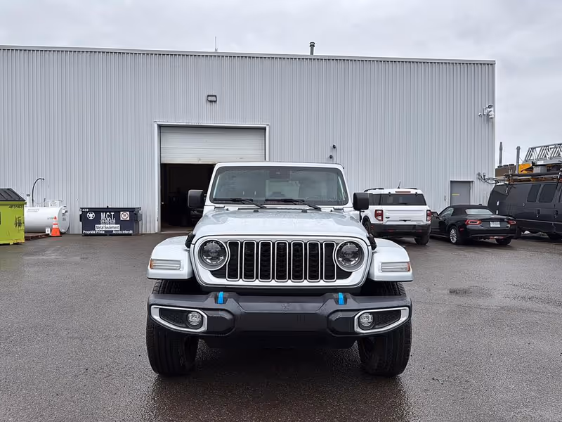 2024 Jeep Wrangler 4xe Sahara