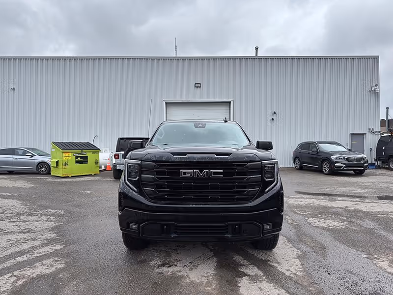 2024 GMC Sierra 1500 Elevation