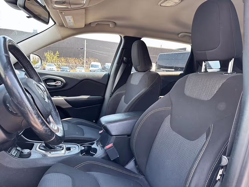 2017 Jeep Cherokee North