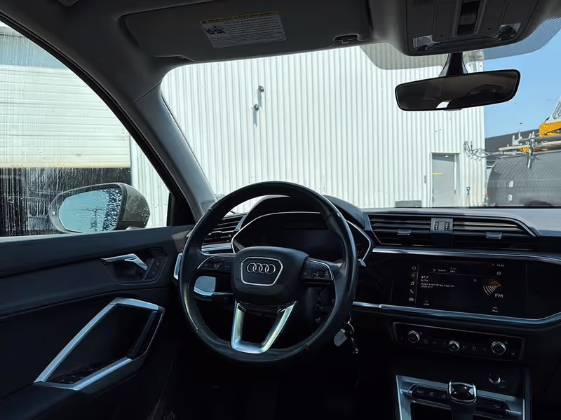 2021 Audi Q3 Komfort