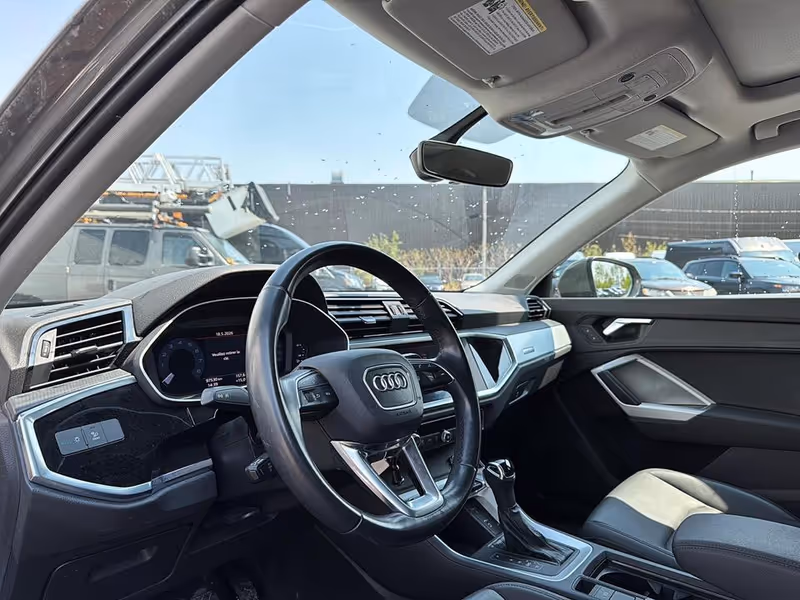 2021 Audi Q3 Komfort
