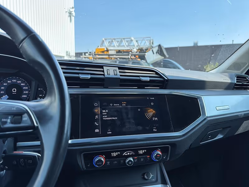 2021 Audi Q3 Komfort