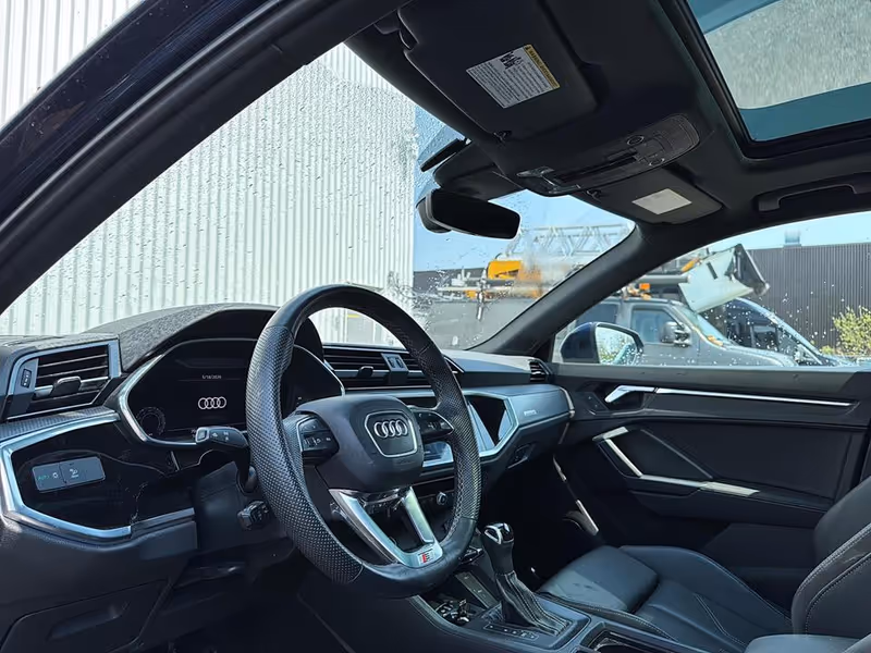 2022 Audi Q3 Technik