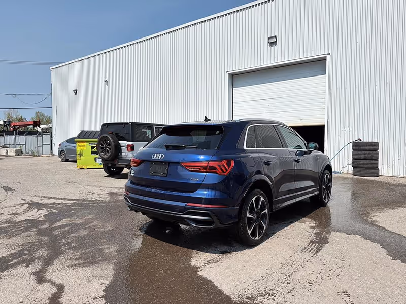 2022 Audi Q3 Technik