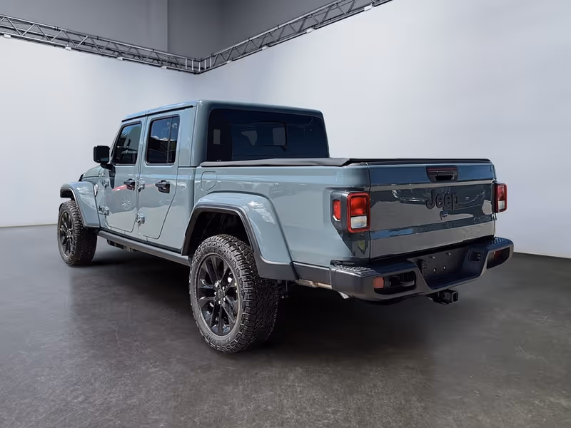 2026 Jeep Gladiator NightHawk