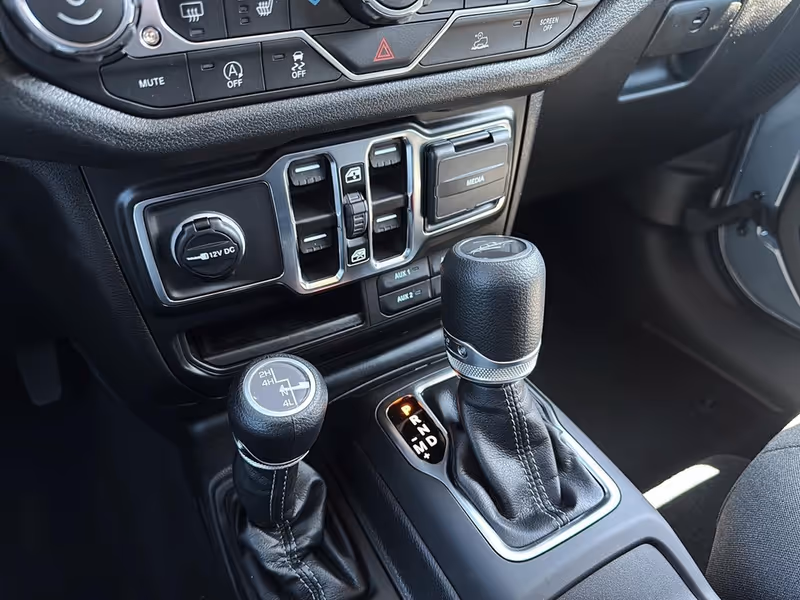 2026 Jeep Gladiator NightHawk