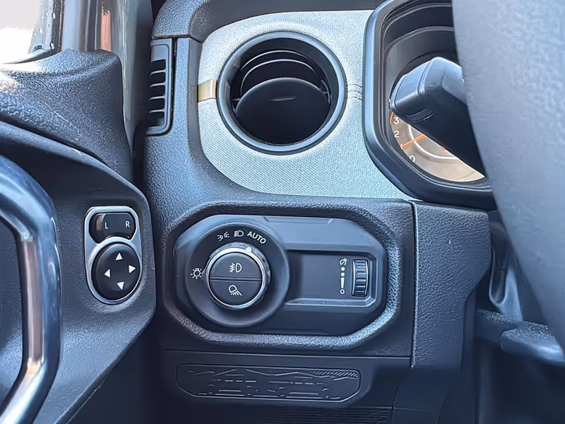 2026 Jeep Gladiator Sport S