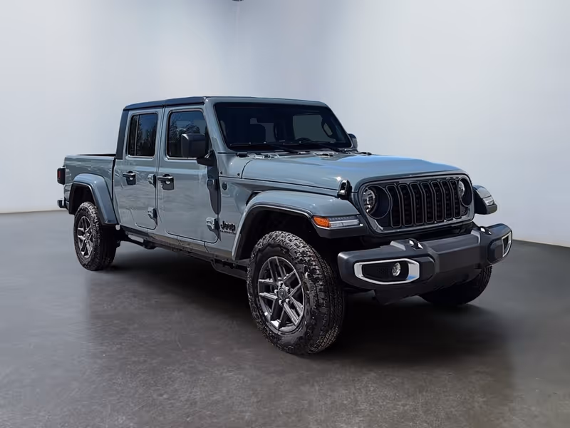 2026 Jeep Gladiator Sport S