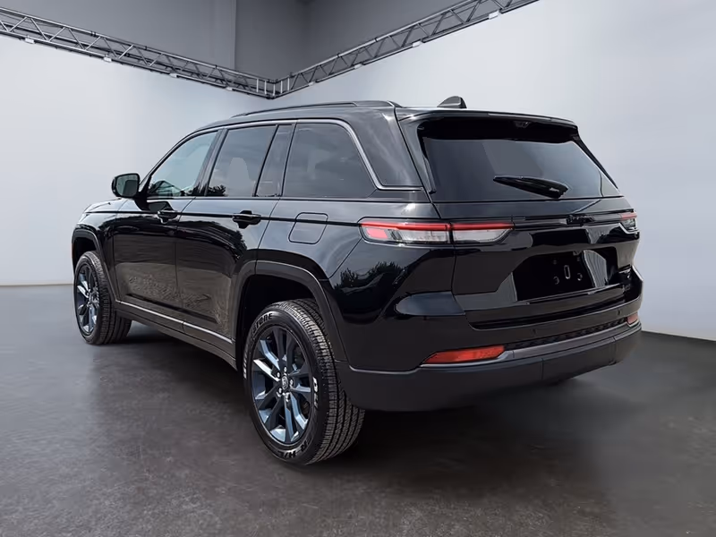 2026 Jeep Grand Cherokee 85th Anniversary
