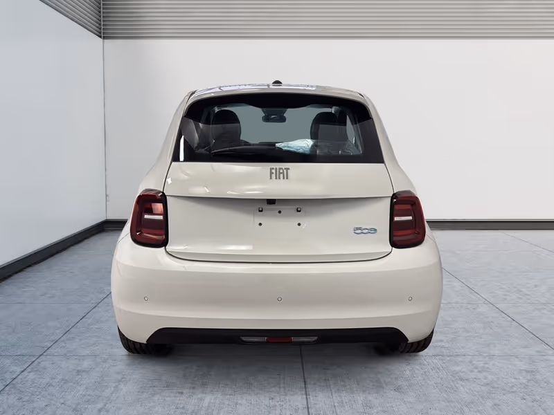 2026 FIAT 500e Pop