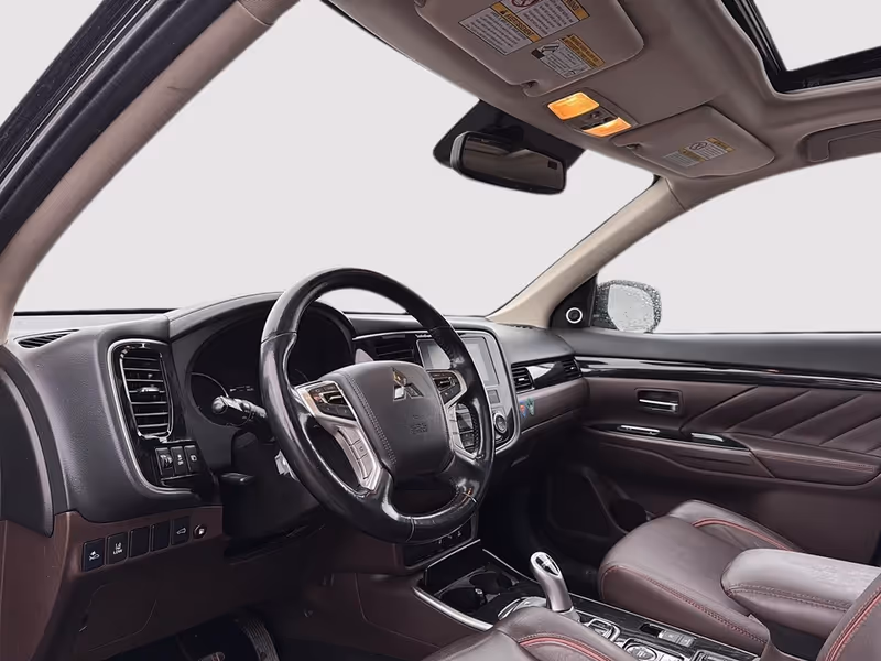 2018 Mitsubishi Outlander PHEV SE