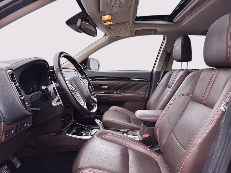 2018 Mitsubishi Outlander PHEV SE