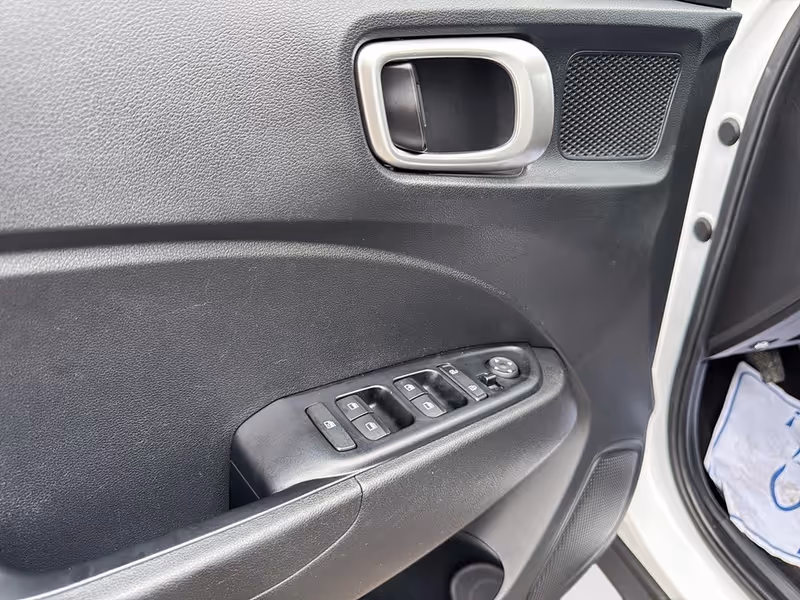 2020 Hyundai Venue Essential