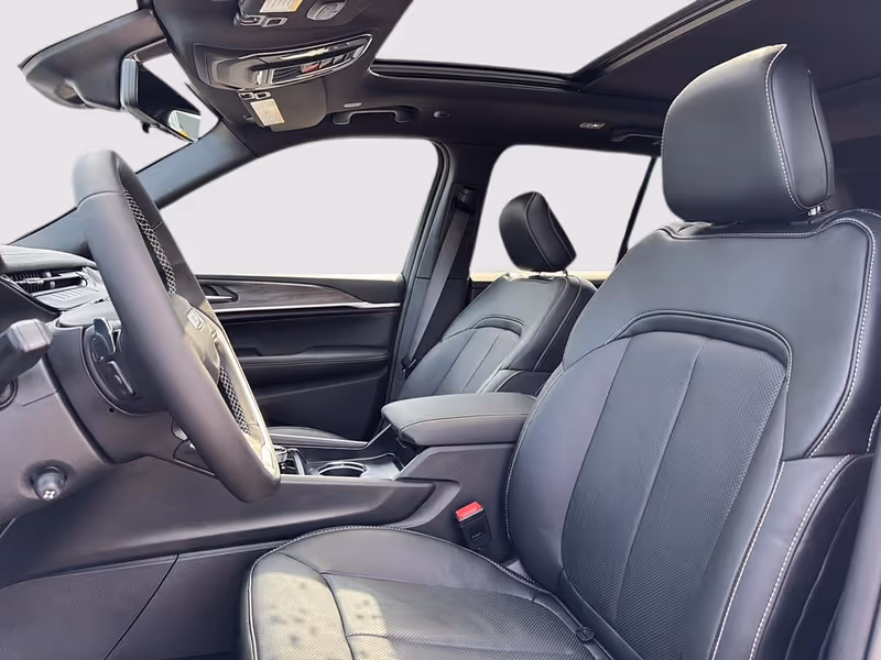 2026 Jeep Grand Cherokee Limited Reserve