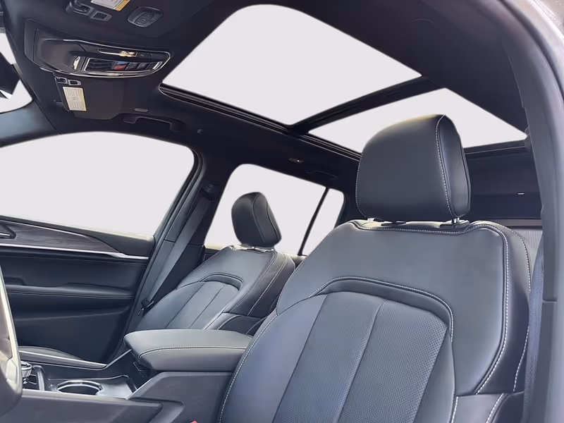 2026 Jeep Grand Cherokee Limited Reserve