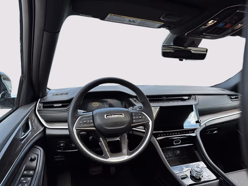 2026 Jeep Grand Cherokee Limited Reserve