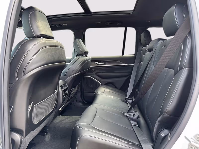 2026 Jeep Grand Cherokee Limited Reserve