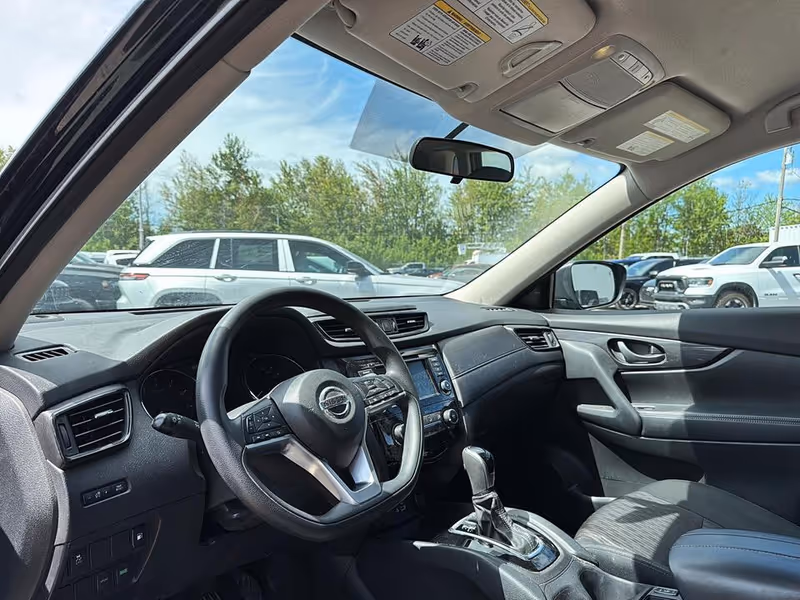 2020 Nissan Rogue S