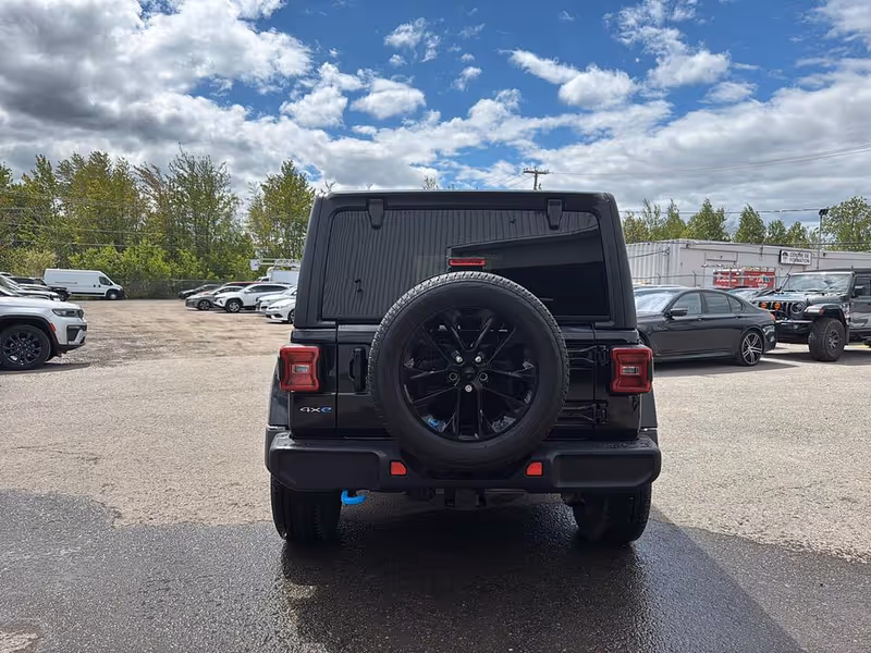2023 Jeep Wrangler 4xe Sahara