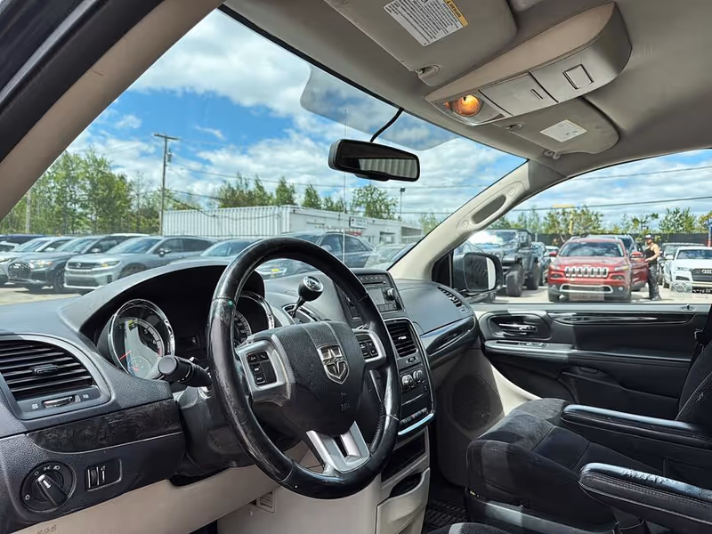 2014 Dodge Grand Caravan SXT