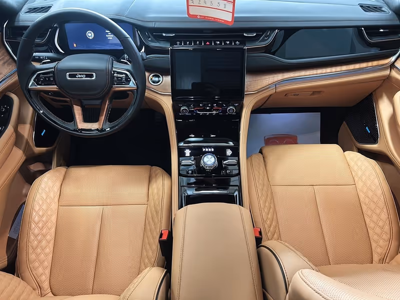 2025 Jeep Grand Cherokee Summit Reserve