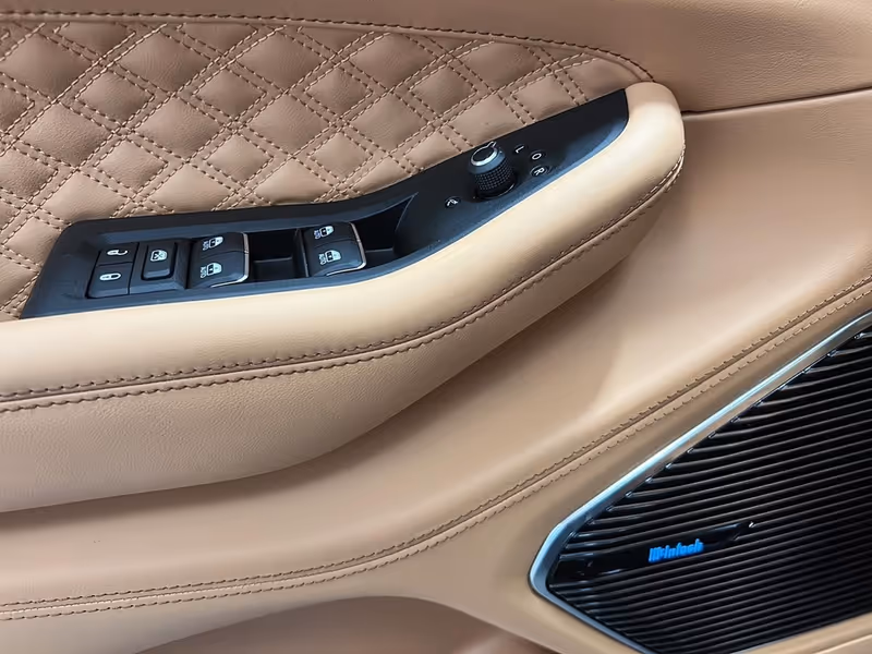 2025 Jeep Grand Cherokee Summit Reserve