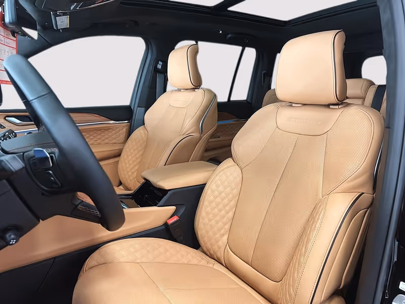 2025 Jeep Grand Cherokee Summit Reserve