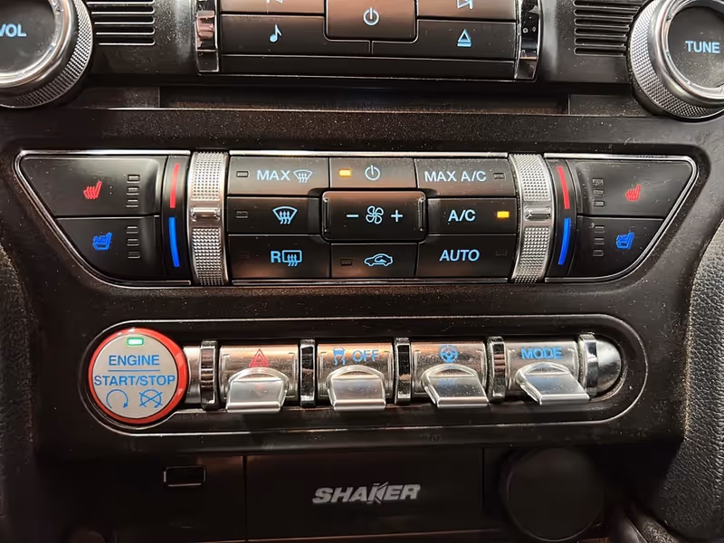 2015 Ford Mustang EcoBoost Premium