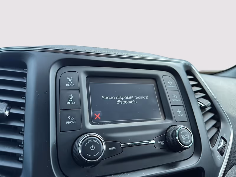 2019 Jeep Cherokee Sport