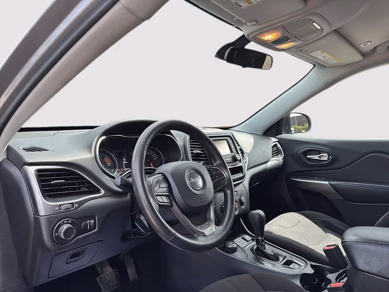 2019 Jeep Cherokee Sport