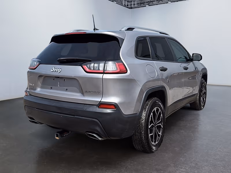 2019 Jeep Cherokee Sport