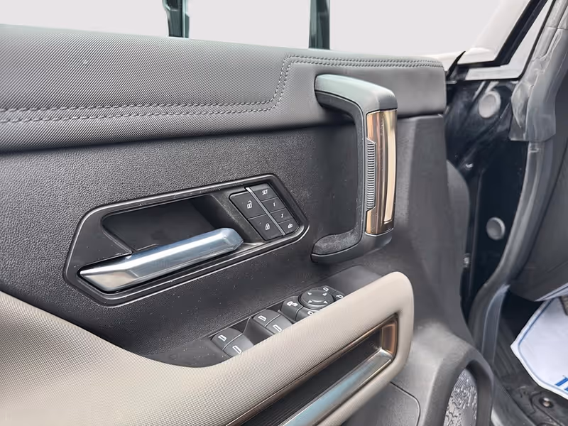 2024 GMC HUMMER EV SUV