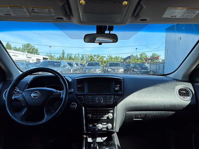 2017 Nissan Pathfinder S
