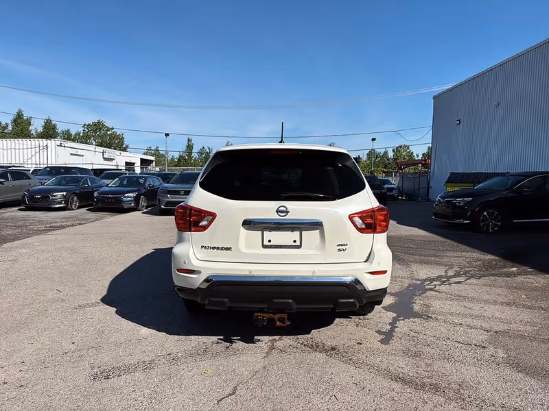 2017 Nissan Pathfinder S