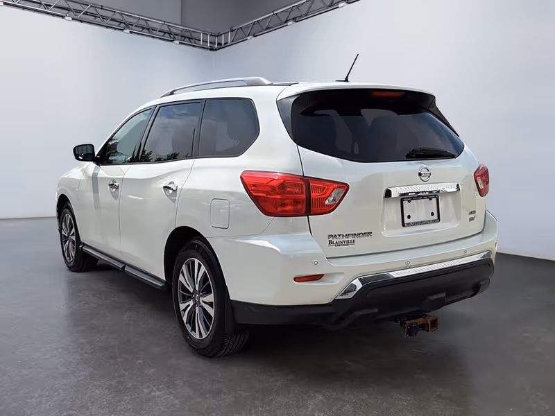 2017 Nissan Pathfinder S