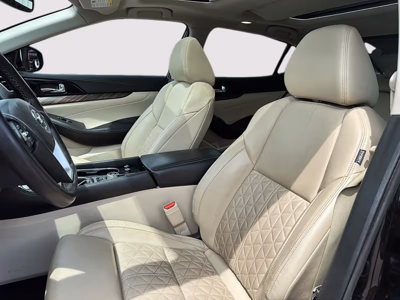 2017 Nissan Maxima SV