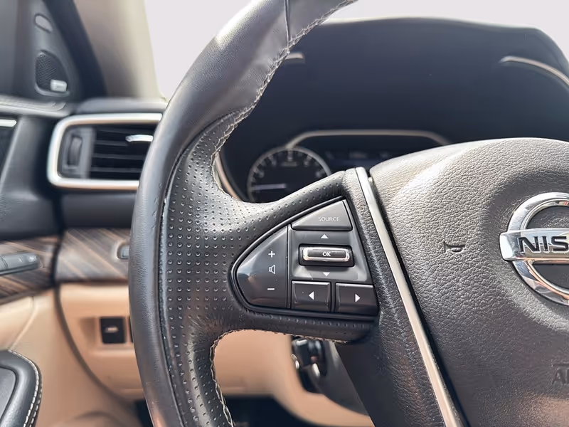 2017 Nissan Maxima SV