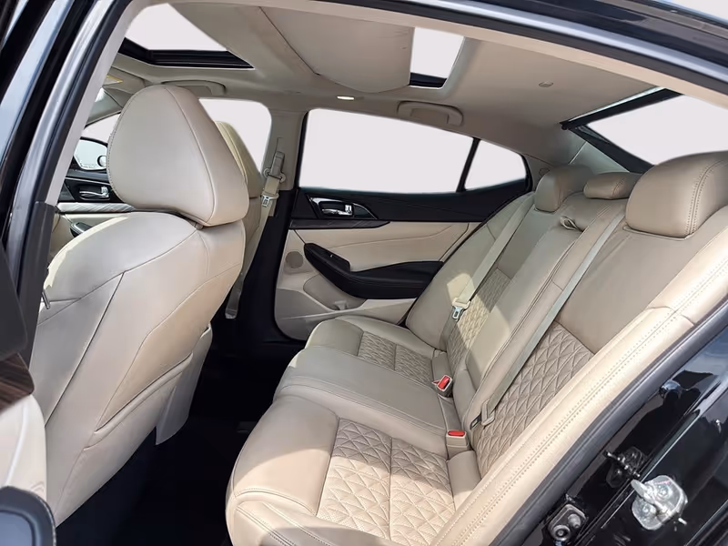 2017 Nissan Maxima SV