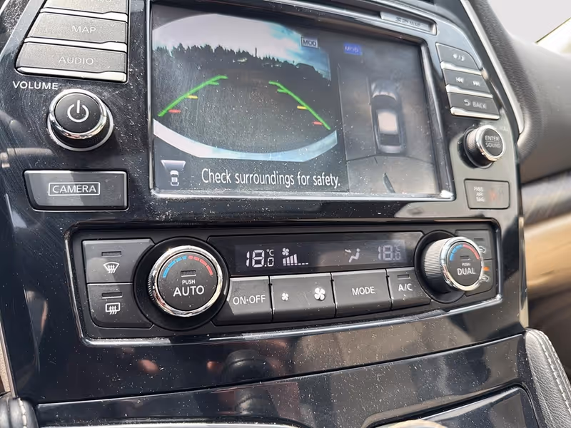 2017 Nissan Maxima SV