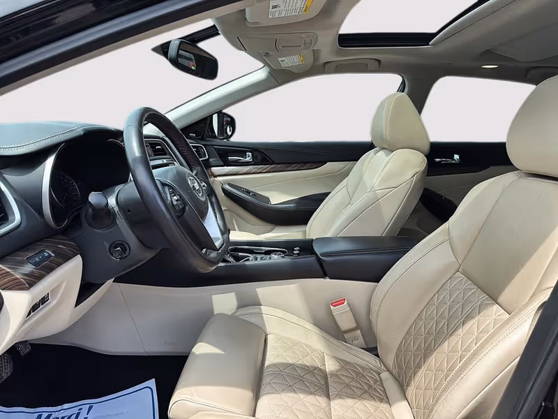 2017 Nissan Maxima SV