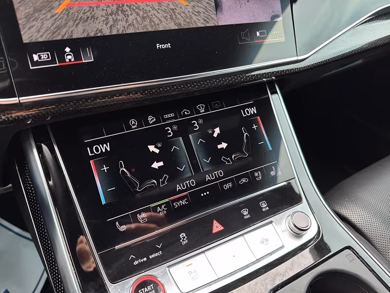 2022 Audi SQ8 Premium Plus