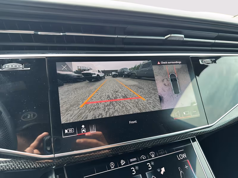 2022 Audi SQ8 Premium Plus