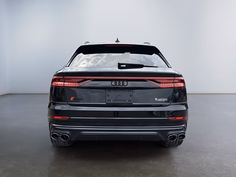 2022 Audi SQ8 Premium Plus